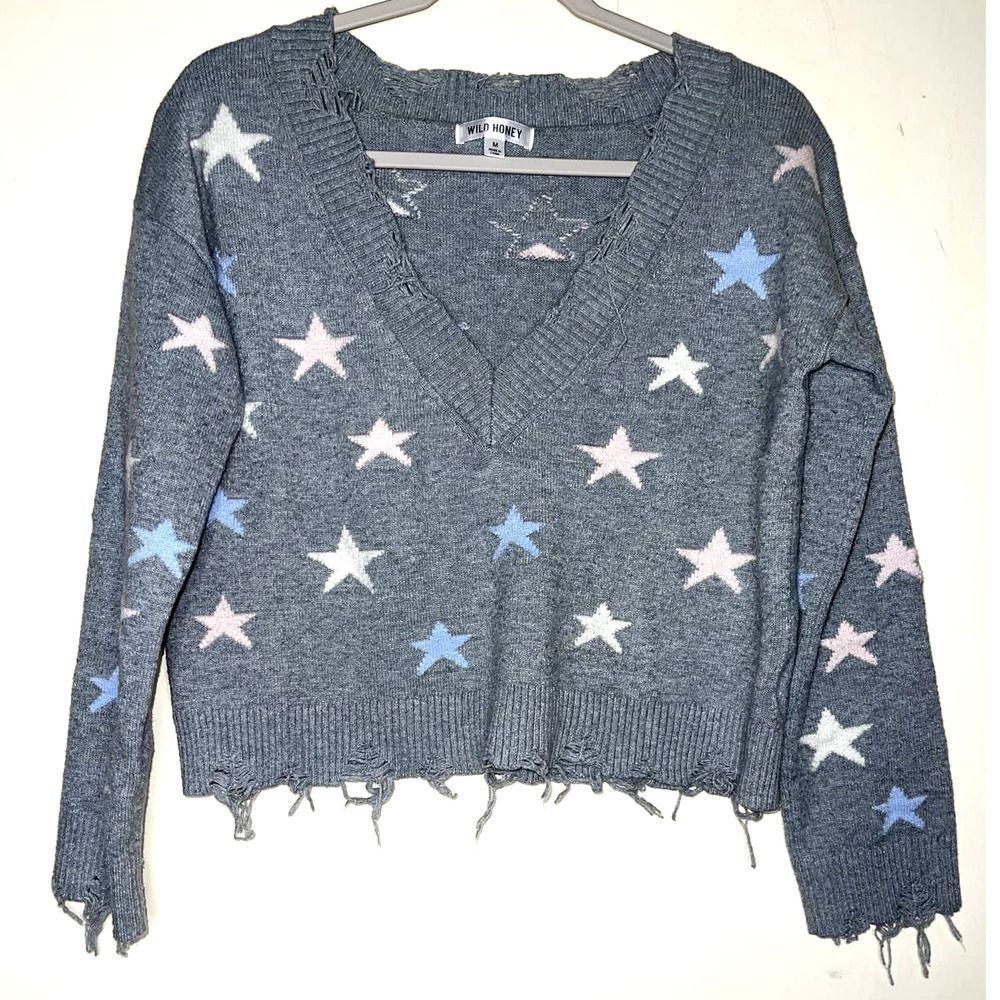 Wild Honey Size Medium Gray Distressed Cropped Sweater with Stars V Neck - Picture 3 of 5